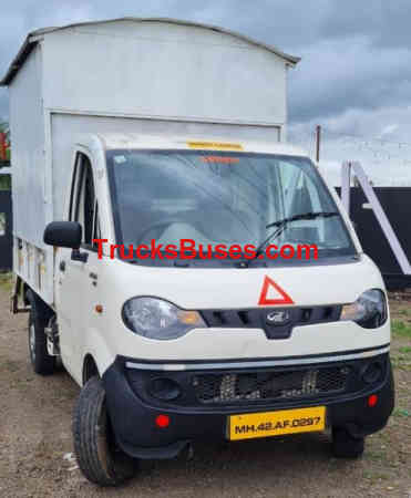 Mahindra Jeeto Mini Truck Images